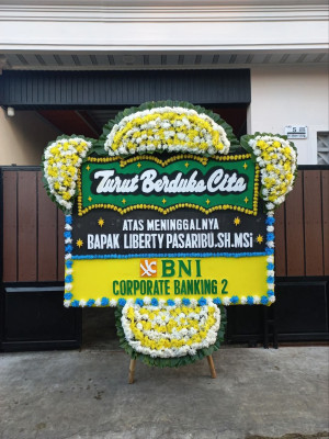 Papan Bunga Duka di Cokrodiningratan